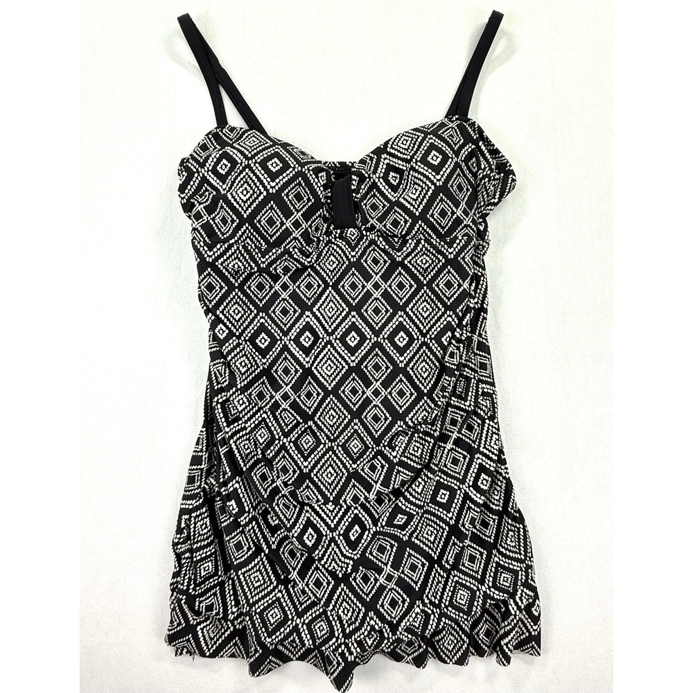 Sweet Escape Full Coverage Swimsuit Skirt Sz 16 Black/White Lining Boho